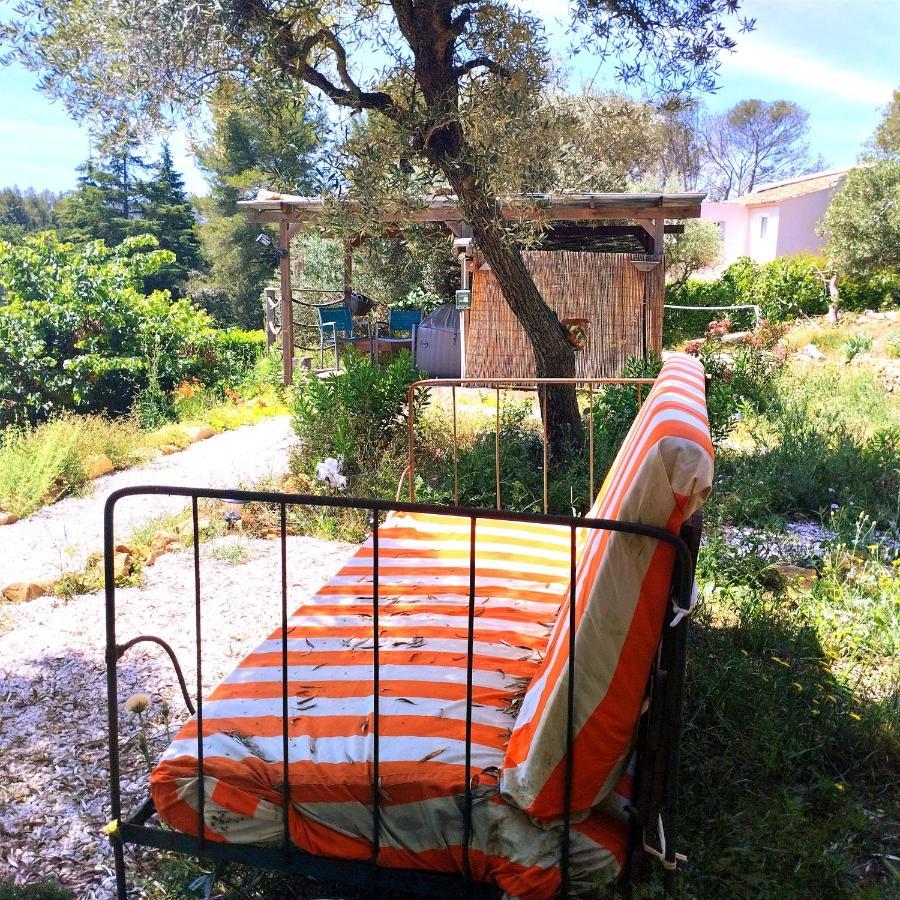 Arche De Noe Atypique, Boheme , Nature, Piscine Chauffee De Paques A Toussaint , Spa , Sauna , Loisirs Le Beausset Εξωτερικό φωτογραφία