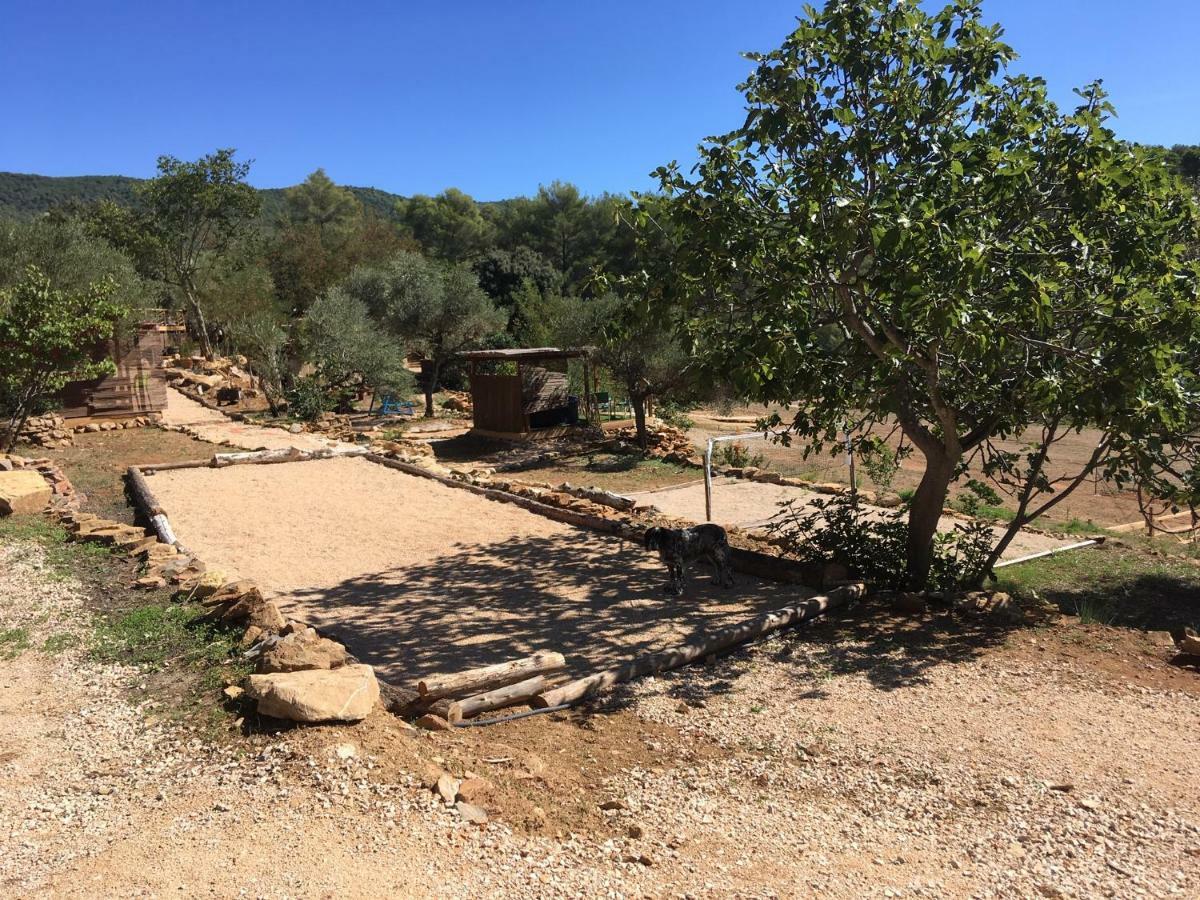Arche De Noe Atypique, Boheme , Nature, Piscine Chauffee De Paques A Toussaint , Spa , Sauna , Loisirs Le Beausset Εξωτερικό φωτογραφία